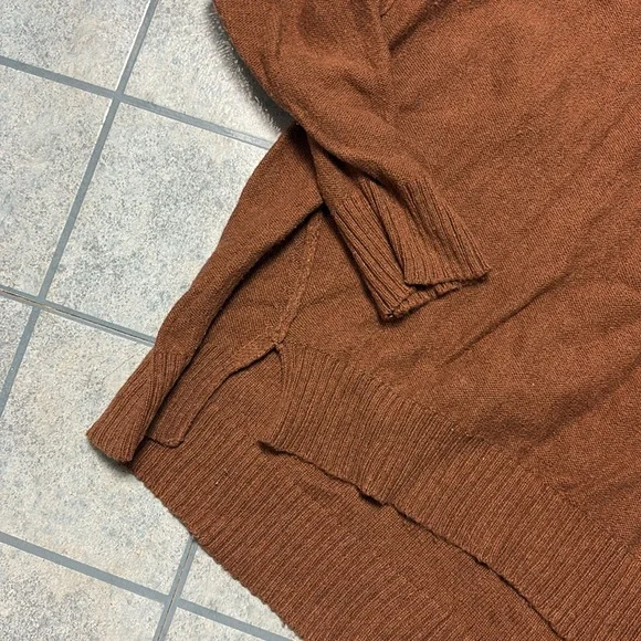 Maeve Relaxed V-Neck Sweater - Camel - Picture 5 of 6